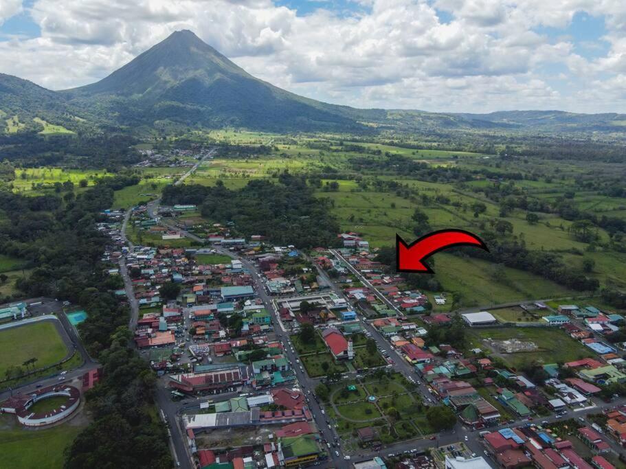 La Fortuna Donwtown Dreams Esterno foto
